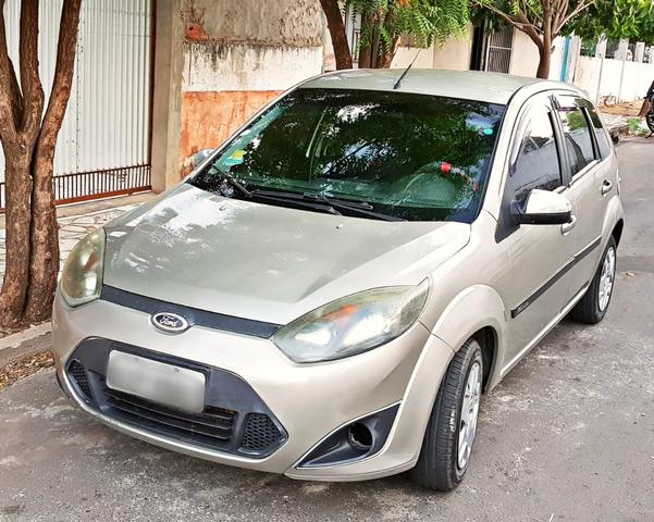 Fiesta 1.0 completo em dias (preço negociável)