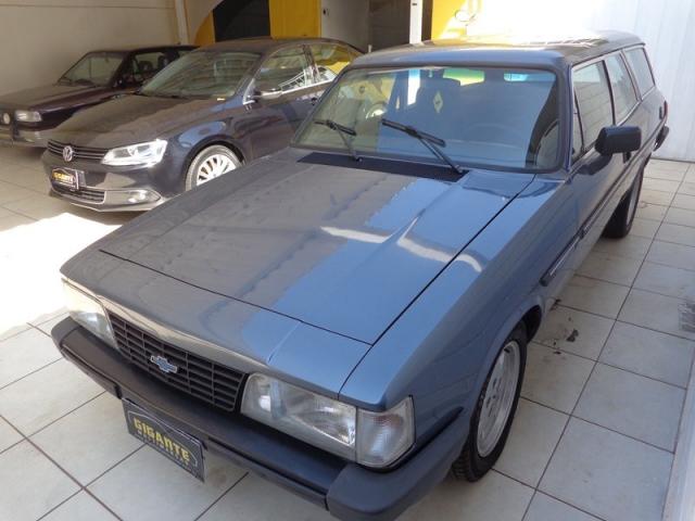 Chevrolet GM Caravan Cinza