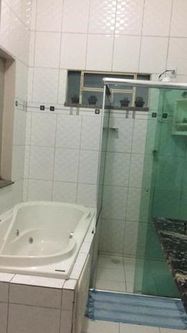 Alugo Linda casa Com Piscina no Parque 10 com 5 Quartos e 2 Suítes - Foto 5