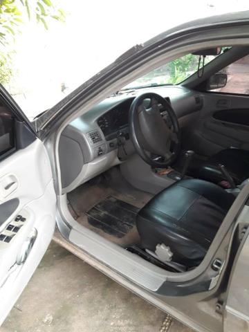 Corolla automático 2001 bom estado de conservação - Foto 2