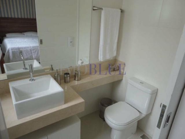 Belo apartamento em charmoso bairro de florianópolis, de alto padrão possibilitando fac... - Foto 16