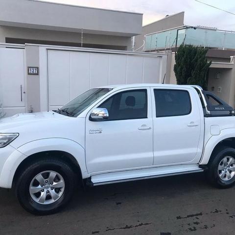 Toyota Hilux 3.0 SRV 4X4 Turbo Diesel - Foto 2