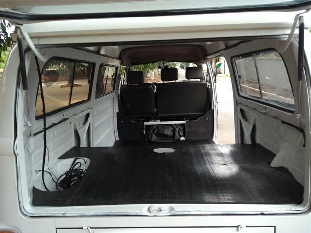 Kombi 2001 injeção. 10.500,00 - Foto 5