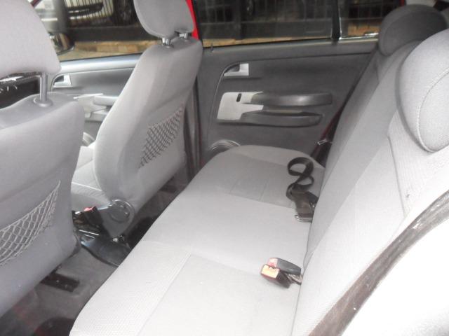 Vw - Volkswagen Crossfox 1.6 09/10 completo. Vende/troca/financia - Foto 6