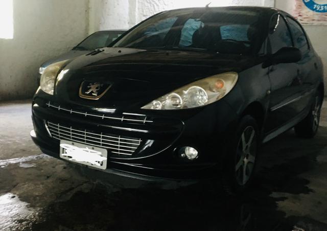 Peugeot 207 - Foto 2