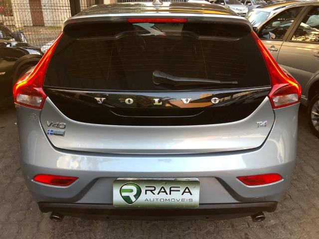 Volvo V40 T-4 2.0 Turbo Momentum 2016 - Foto 5