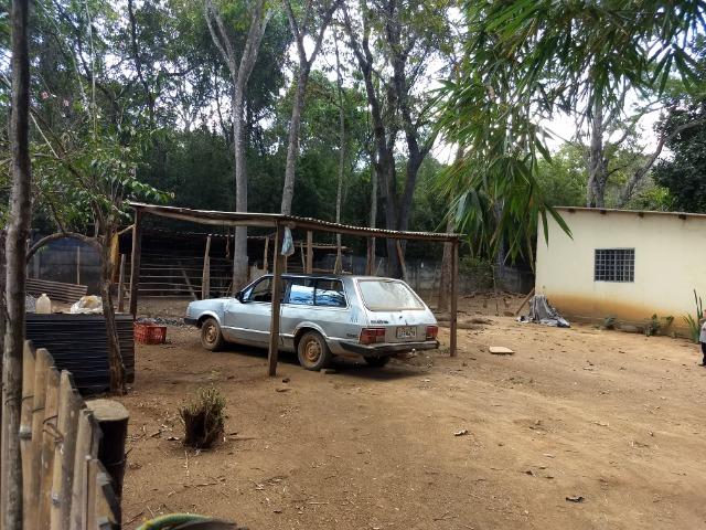 Vende-se bela chácara nos americanos em Luziânia - Foto 6