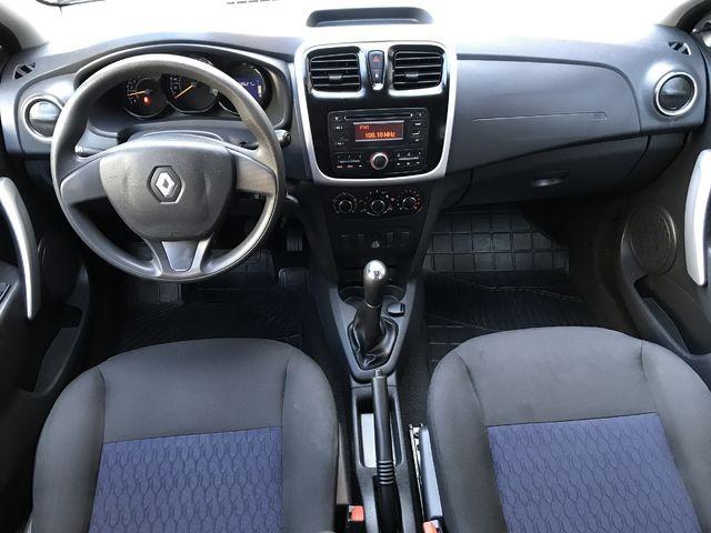 Renault Sandero Expression 1.6 - Foto 6