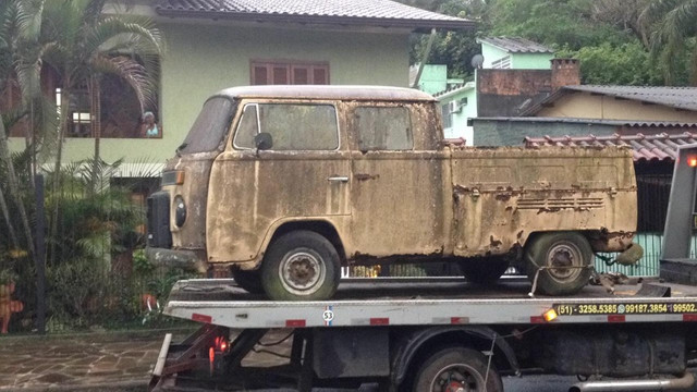 Oportunidade única ! Kombi Raridade- Contato whats na descrição .