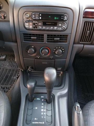 Grand Cherokke Laredo 4X4 4.0 4P - Foto 17