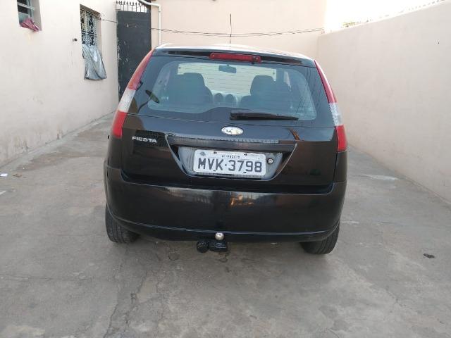 Festa Hatch, 2005, 1.0 flex, Copleto. R$9,500 - Foto 3