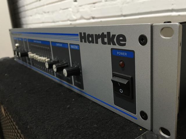 Cabeçote Hartke HA2500 250w