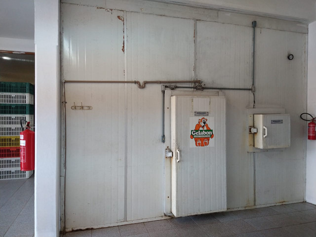 Prédio com câmaras frias 300m2 - Foto 8