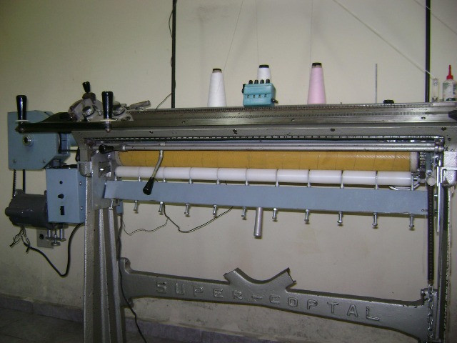 Máquina Retilínea Coppo 7