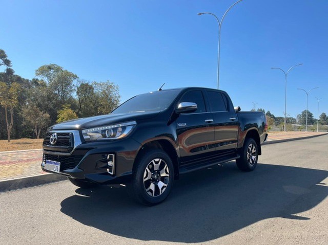 TOYOTA HILUX SRX 20/20