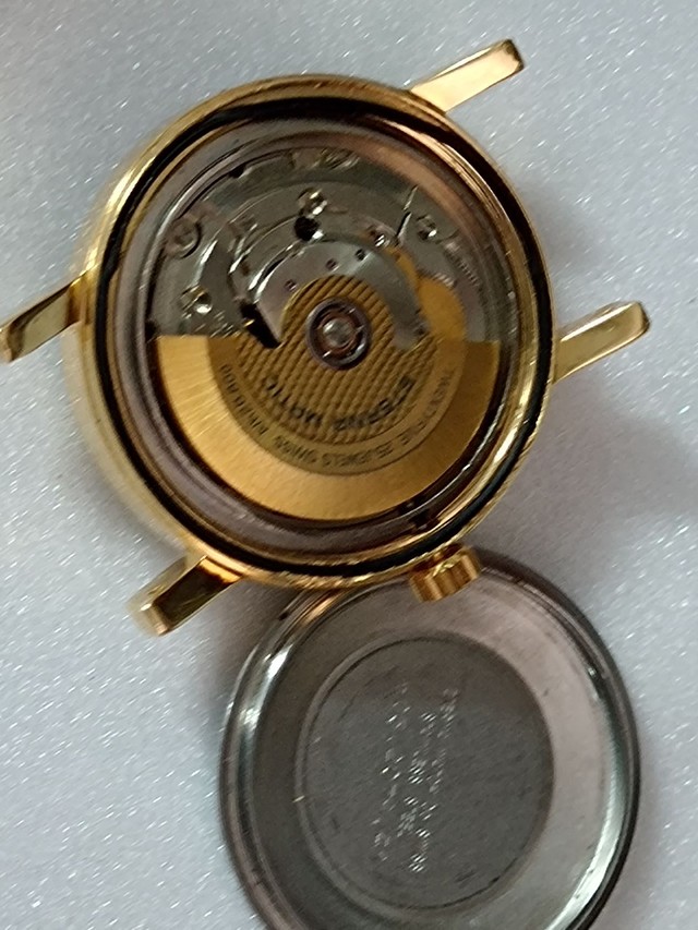 Relógio marca Eterna Matic automático PVD amarelo  - Foto 3