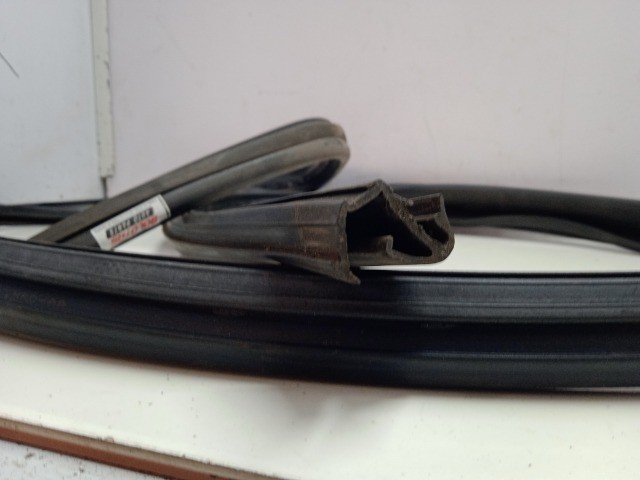 16082 Borracha Guarnição Vidro Porta Traseira Direito Honda Civic - Foto 2