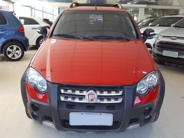 fiat strada 1.8 2010