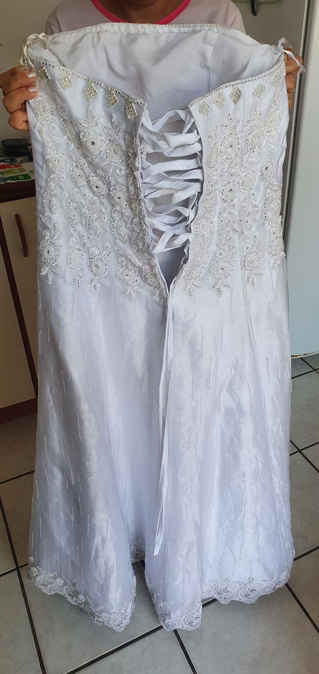 Vestido de noiva com bolero - Foto 2