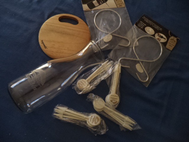 Antigos Itens Personalisados do Vinho Almaden - Foto 3