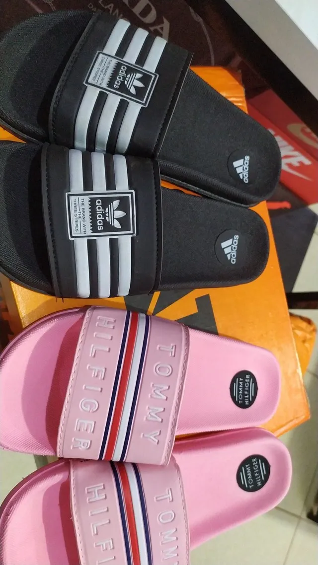 Chinelas slide feminino