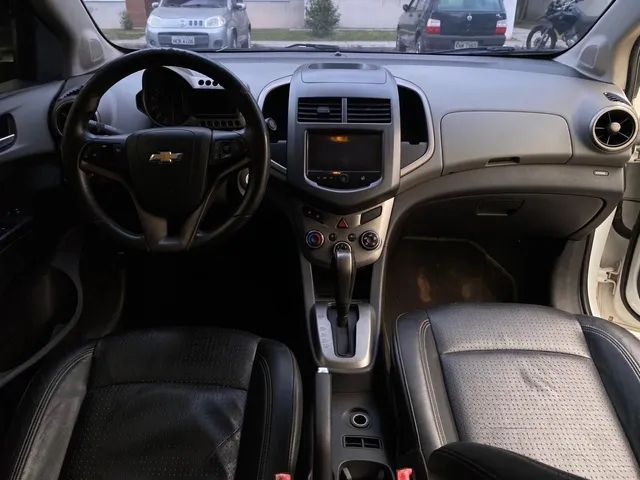 Seminovos RJ: CHEVROLET SONIC 2014 - 1.6 LTZ SEDAN 16V FLEX 4P AUTOMÁTICO -  R$ 31.977,77