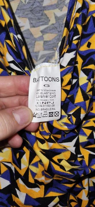 Vestido Estampado Triangular Amarelo e Azul - Foto 5