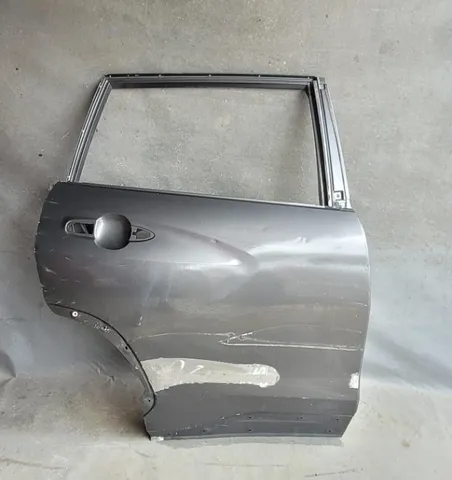 Porta traseira direita Corolla Cross Recuperada