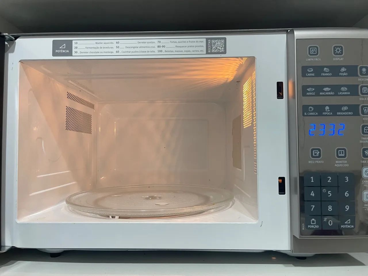 Micro-ondas Electrolux 31 L Inox espelhado  - Foto 6