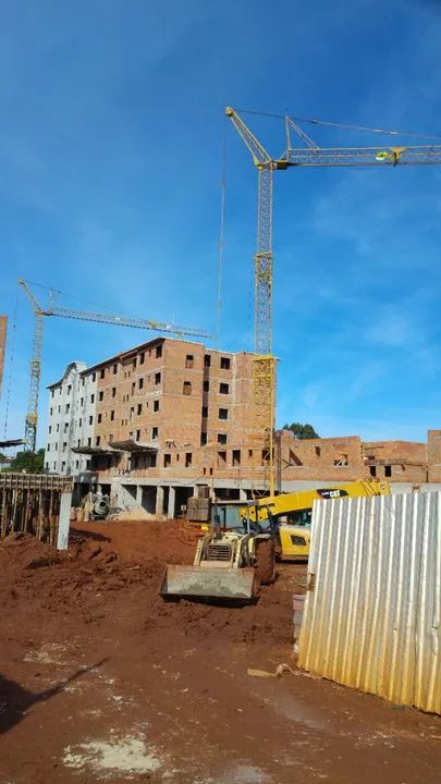 Gruas diversas