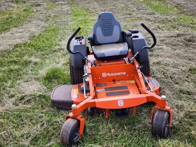 Trator Giro zero husqvarna