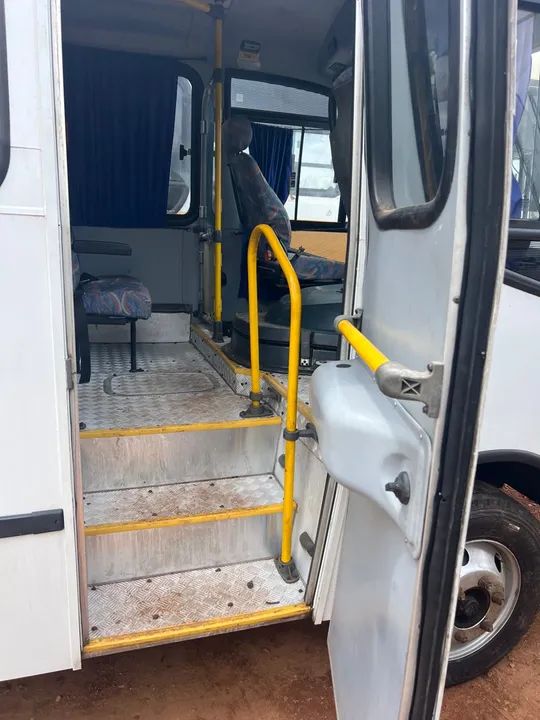Ônibus Volkswagen - Excelente estado de conservação - Foto 9