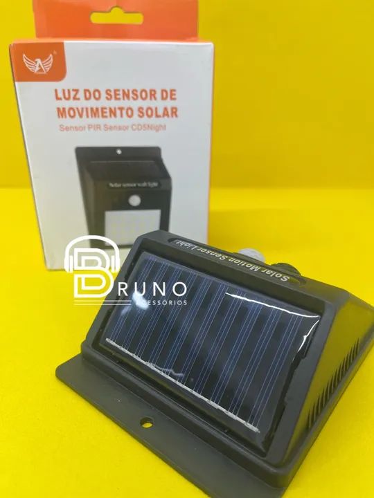 Luz Sensor de Movimento Solar - Iluminação Externa - Foto 2