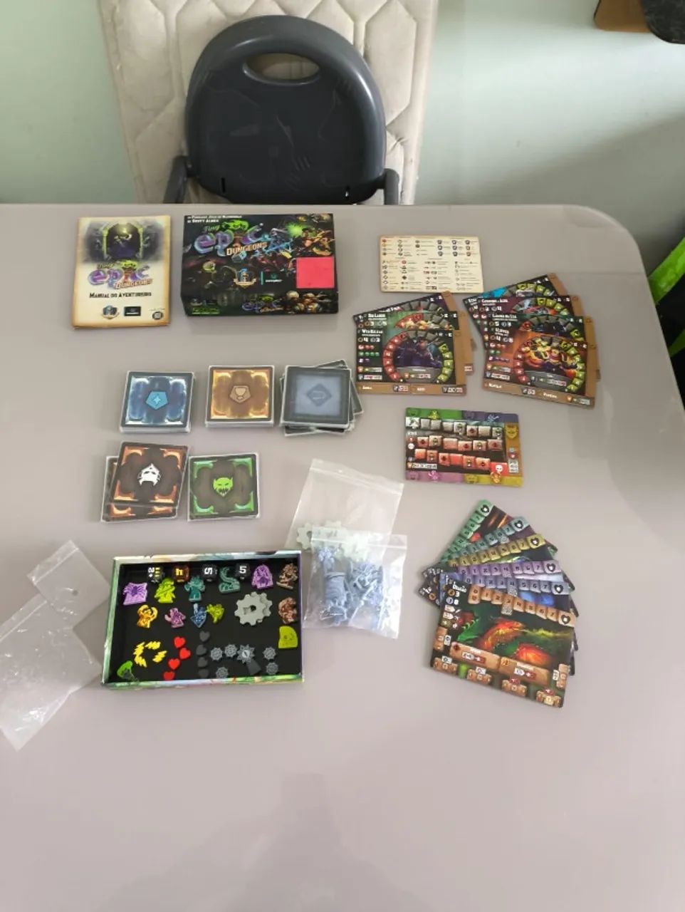 Tiny Epic Dungeons Board Game + Expansão  - Foto 5