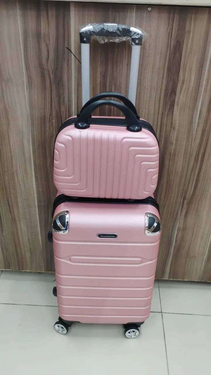 Kit Mala de bordo com frasqueira $290 av
