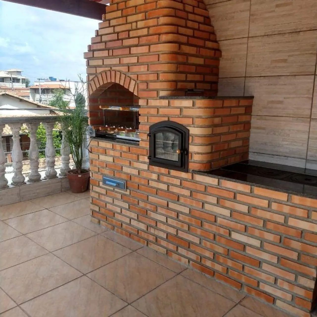 Pedreiro disponível 