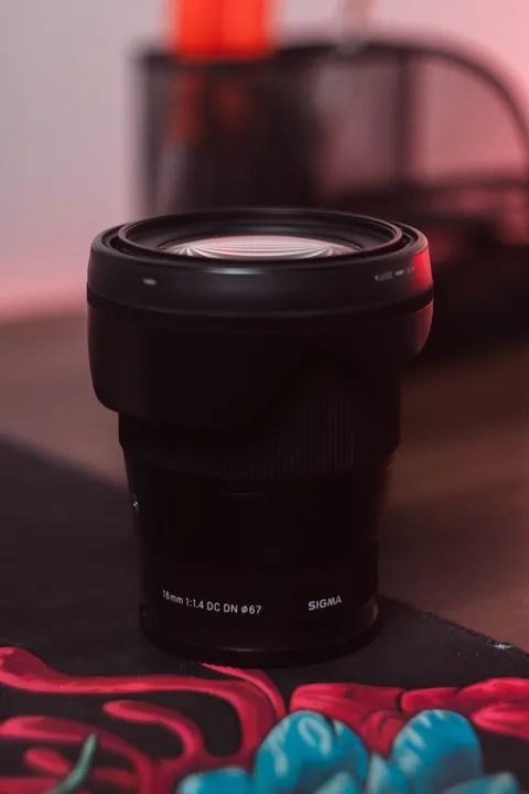 Lente 16mm sigma 1.4 Sony - Foto 2