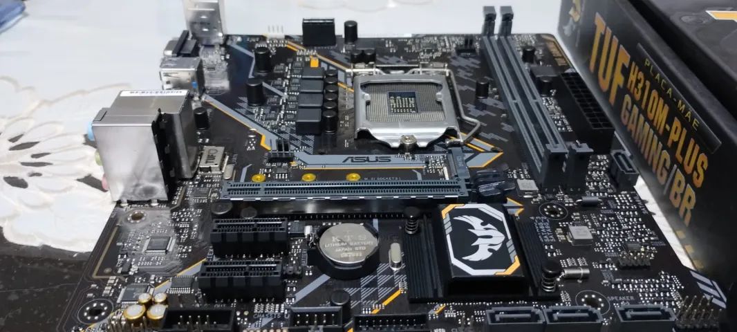KIT INTEL 91OOF + H310M-PLUS - Foto 2