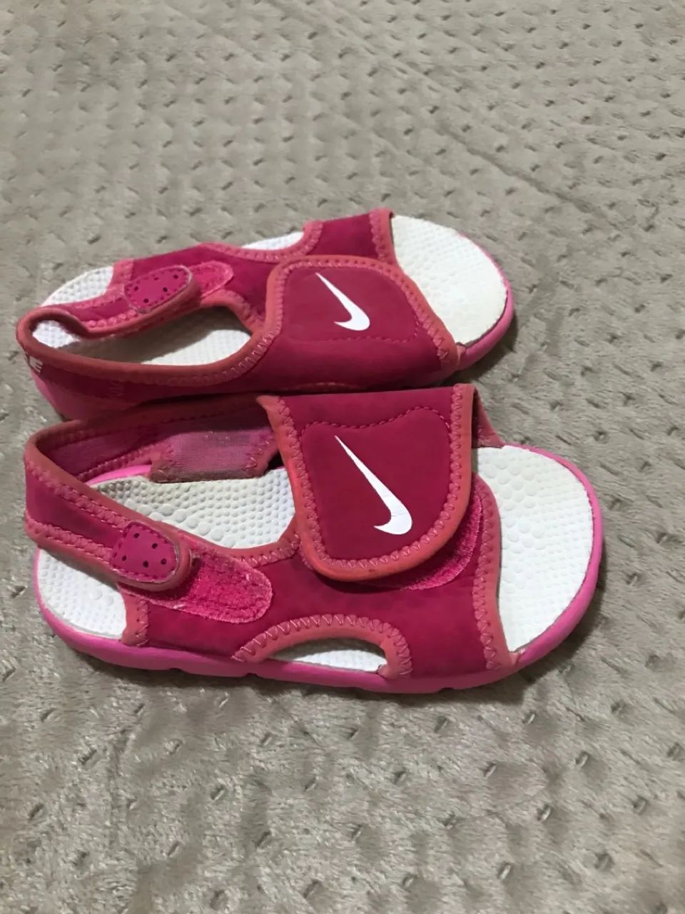 Sandálias Nike Bebê Rosa - Tamanho 12 meses