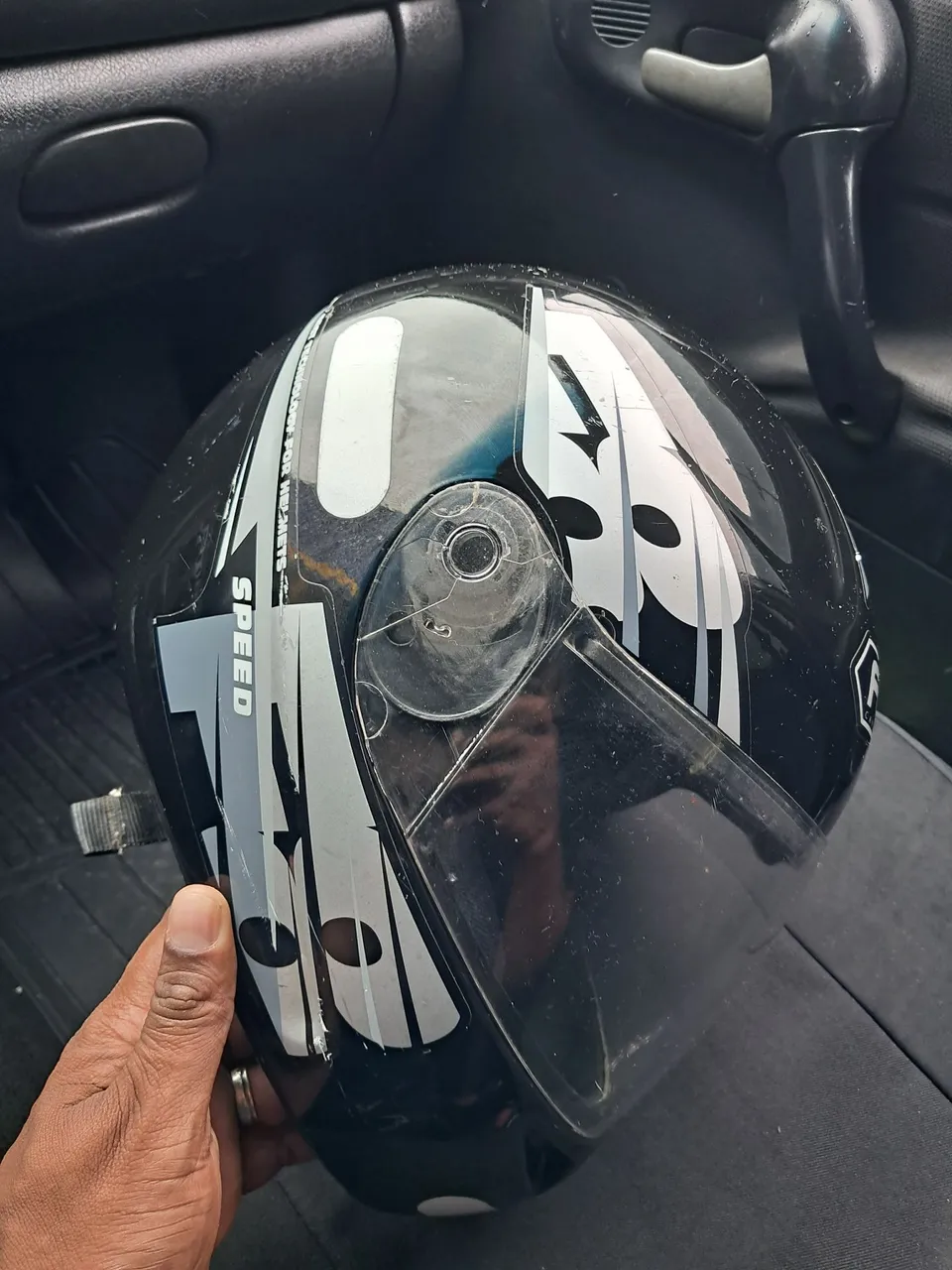 Capacete Speed fly Preto com Design