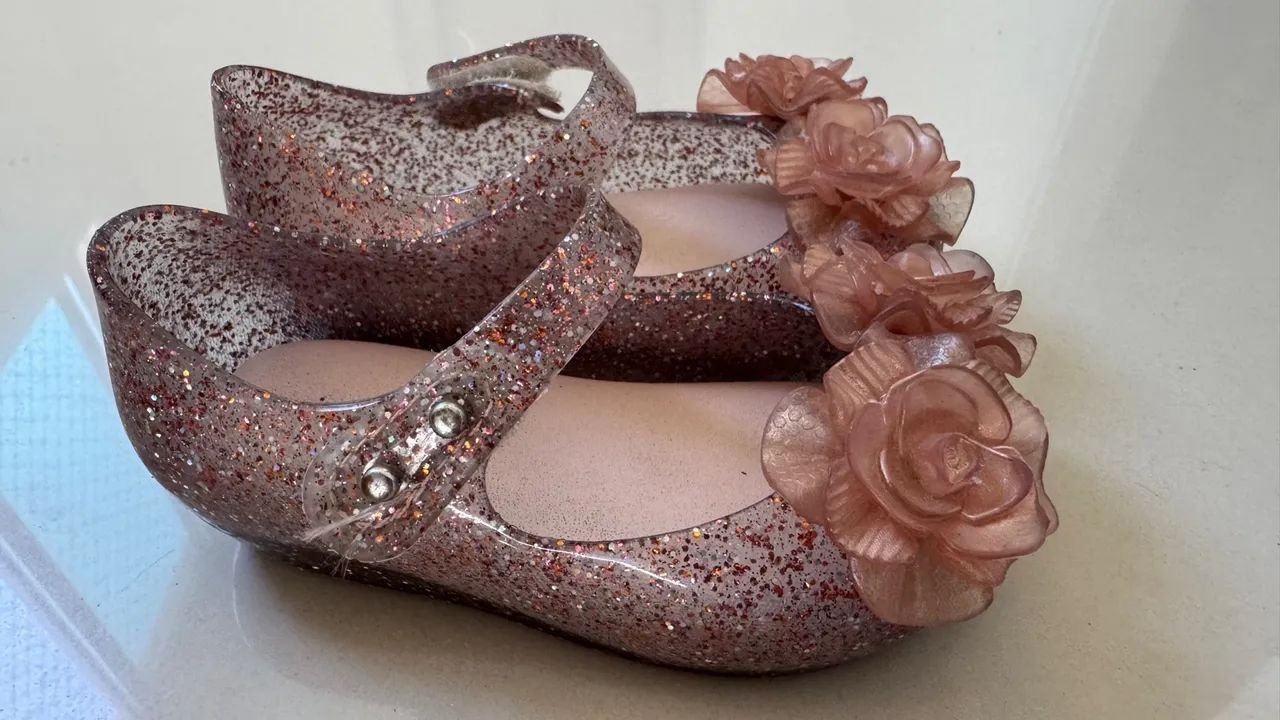 Sandálias mini Melissa Baby Glitter Rosa com Flores