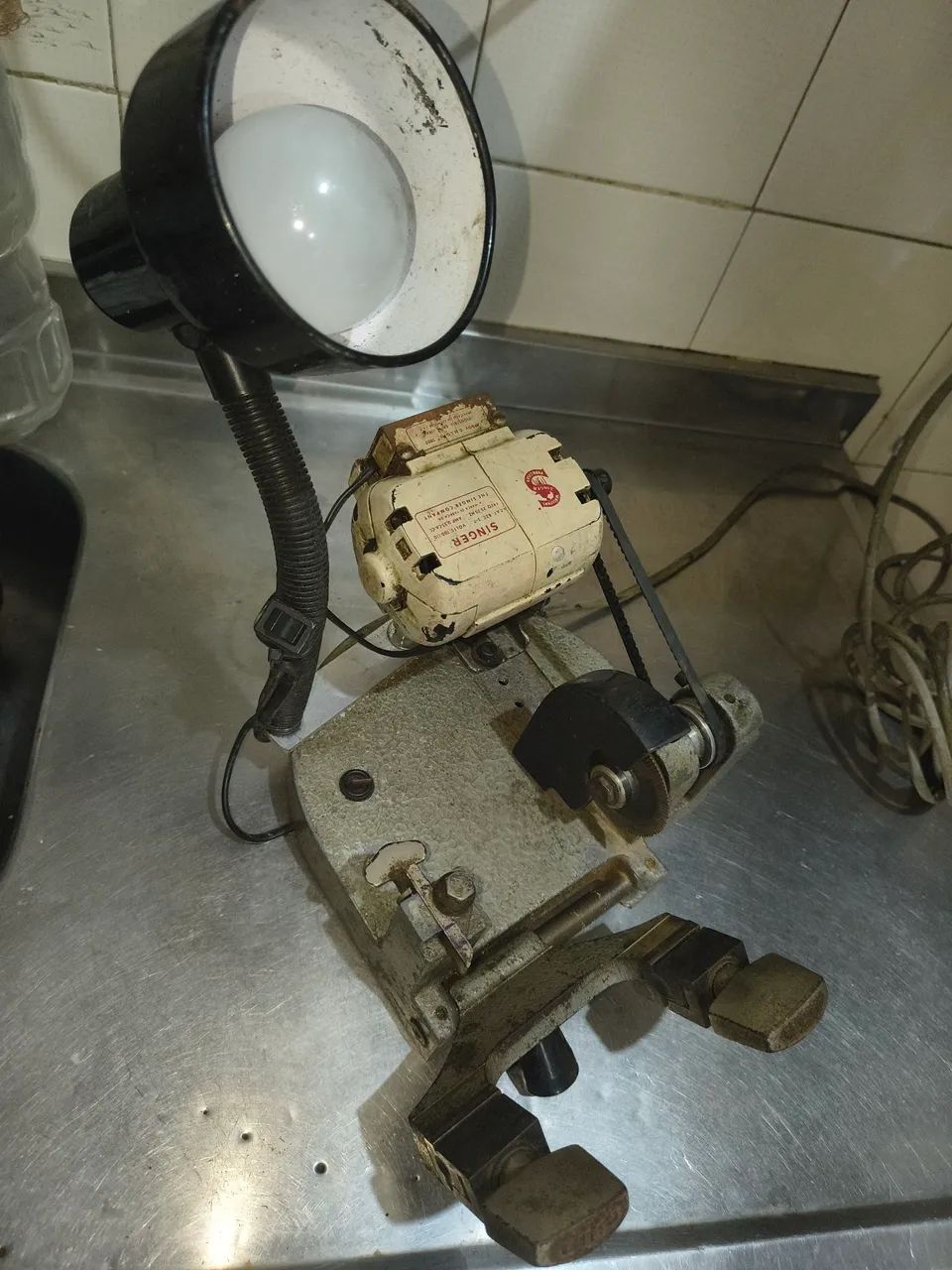 Máquina portátil de copiar chave  - Foto 4