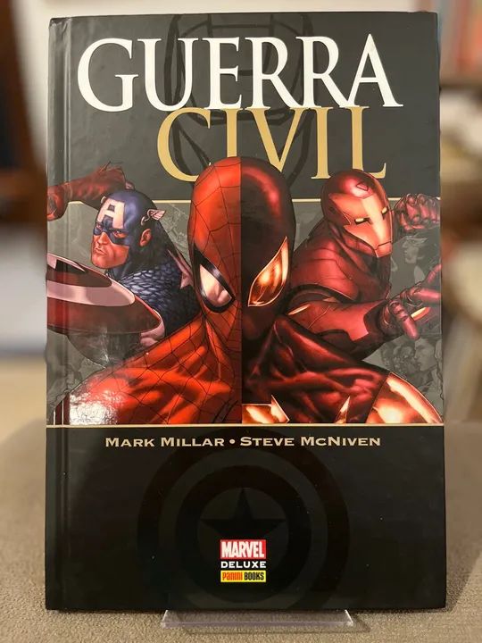 HQ Guerra Civil - Marvel Deluxe (capa dura)