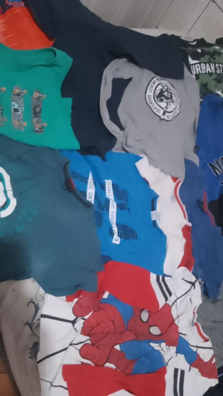 Lote roupas menino 10 a 12 anos em ótimas condições 