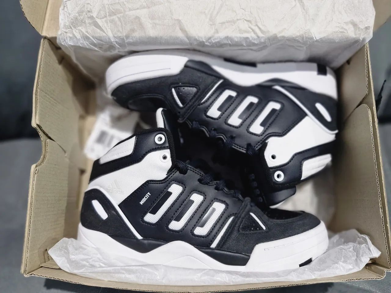 Tênis Adidas Mid city mid 39 - Foto 3