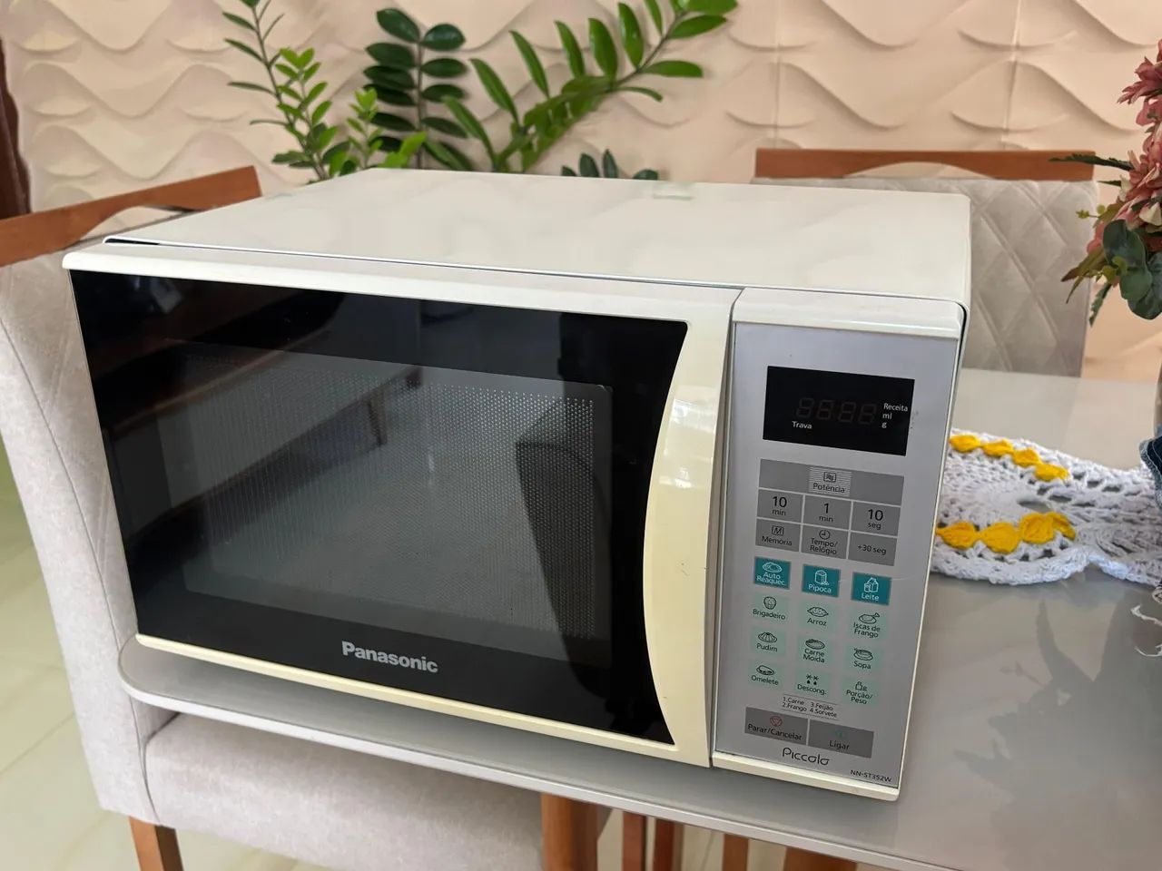 Micro-ondas Panasonic Piccolo 25 Litros