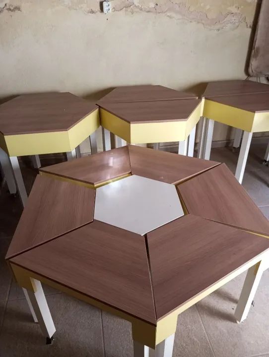 Conjunto de 4 Mesas Hexagonais - Foto 3