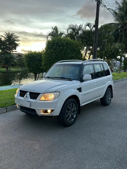 Mitsubishi Pajero 2014