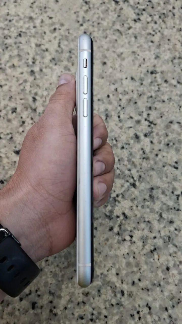 Iphone 11 - 64GB | Branco - Foto 4