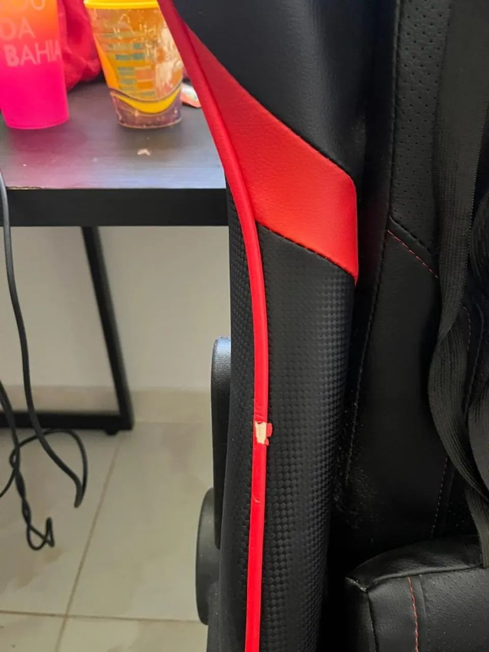 Cadeira Gamer ThunderX3 - usada (com detalhes) - ótima pra quem quer conforto barato - Foto 3
